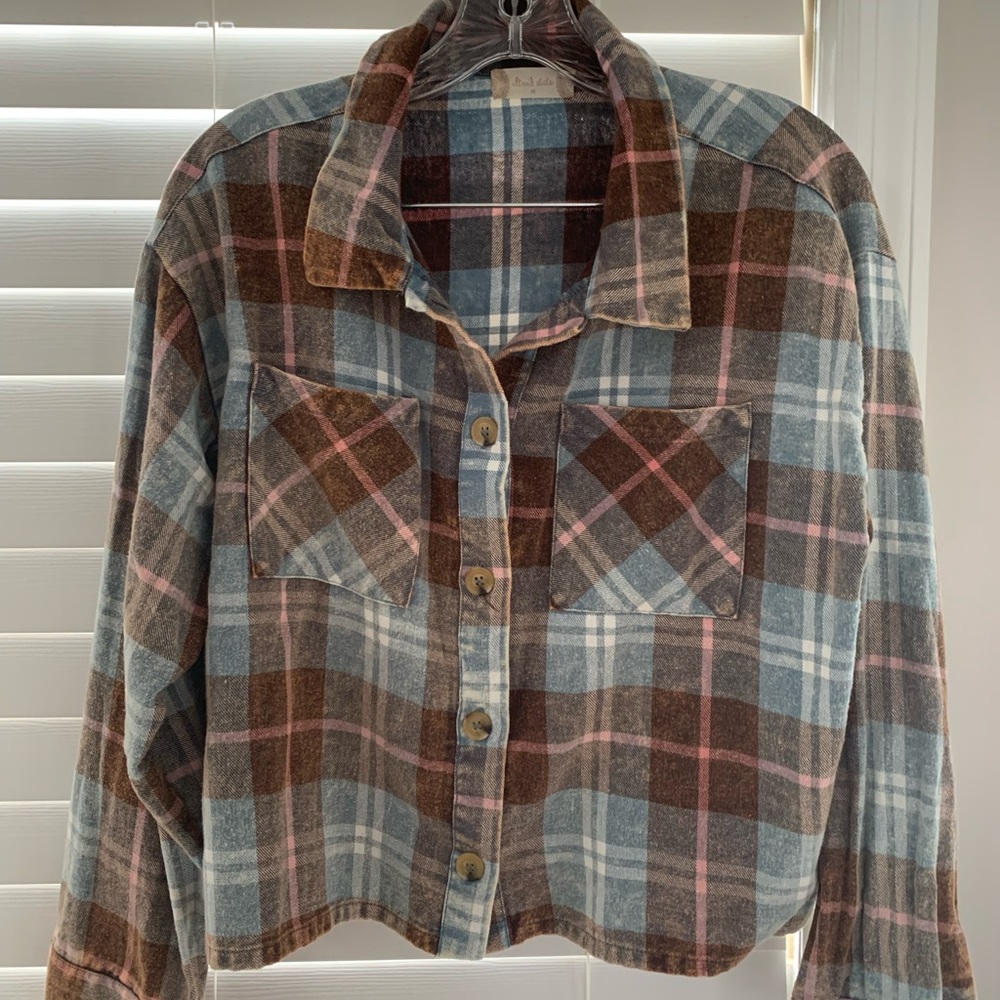 Altar’d State cropped plaid shacket